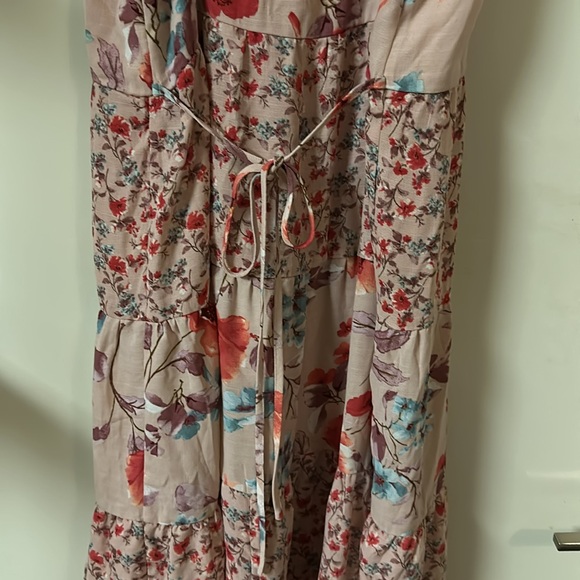 Feminine floral maxi dress - Picture 6 of 6